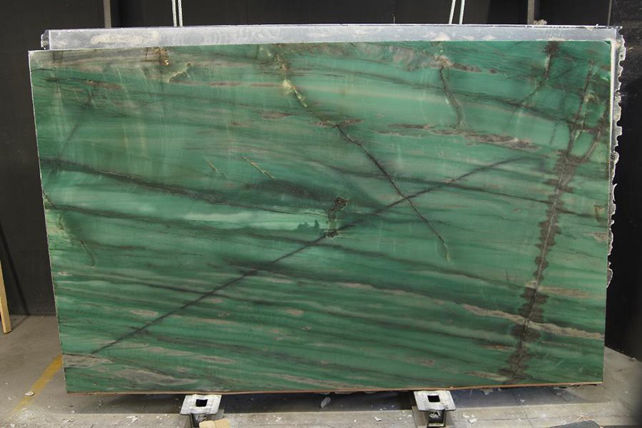 Emerald Green Quartzite Slab 01 Emerald Green Quartzite Slab 01