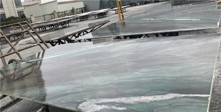 Emerald Green Quartzite Slabs